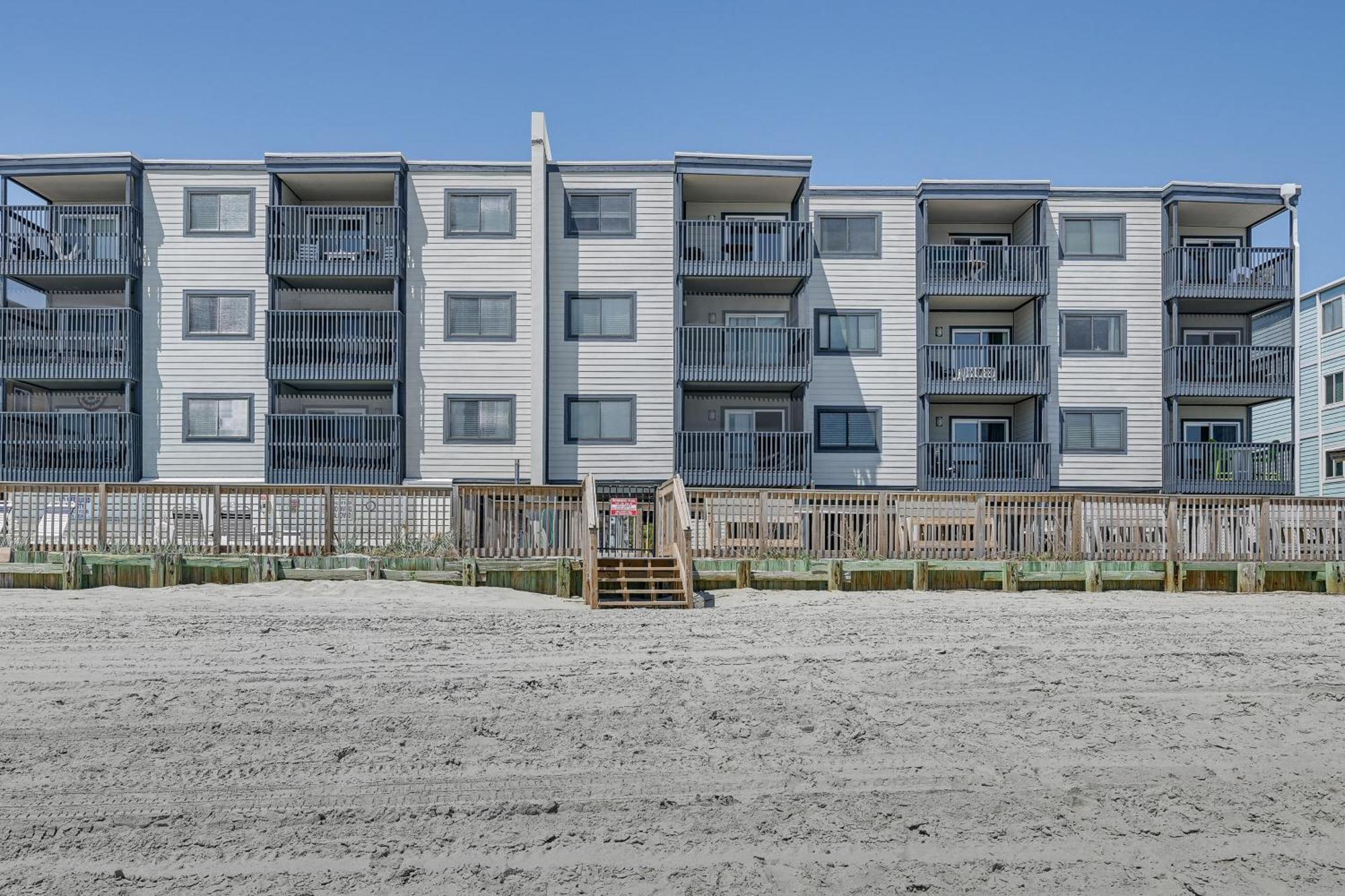 Coastal Condo On Beach With Community Pool Access! Myrtle Beach Esterno foto
