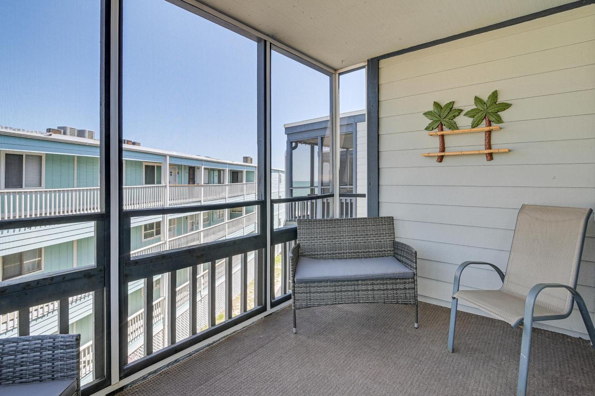 Coastal Condo On Beach With Community Pool Access! Myrtle Beach Esterno foto
