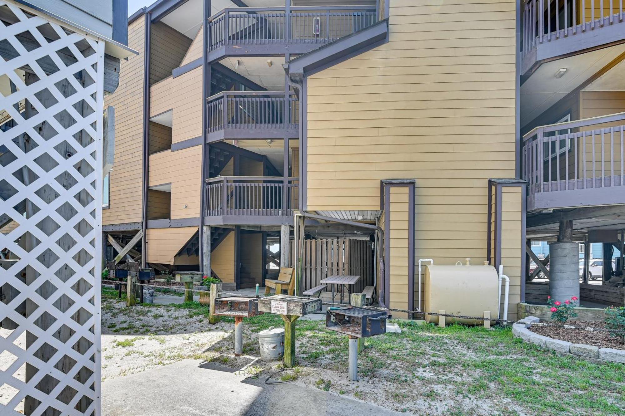Coastal Condo On Beach With Community Pool Access! Myrtle Beach Esterno foto