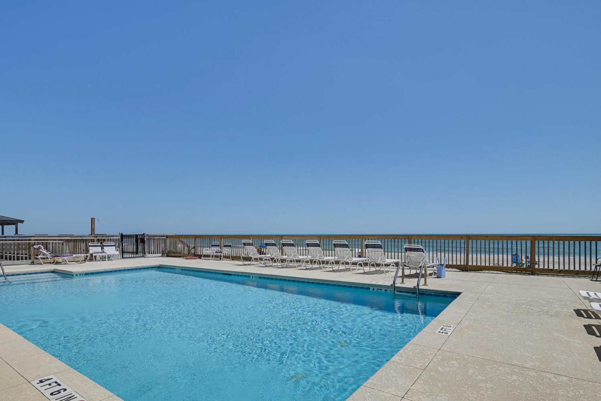 Coastal Condo On Beach With Community Pool Access! Myrtle Beach Esterno foto